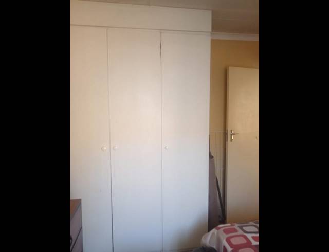 2 BEDROOM APARTMENT FOR SALE IN PRETORIA GARDENS